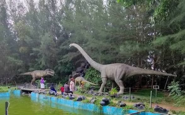 Dinos Gate